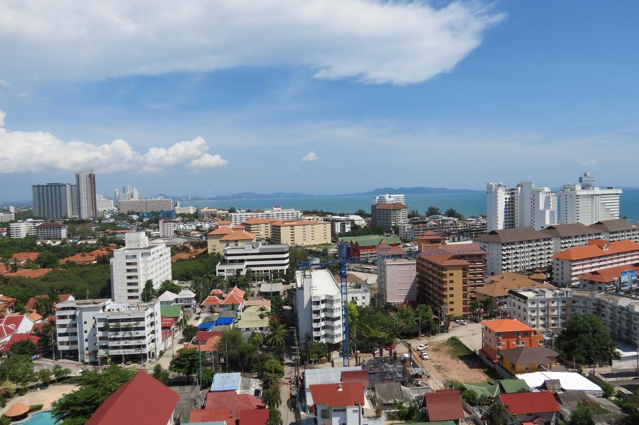 View Talay 2 Suite Apartments Haat Jomtien Eksteriør bilde