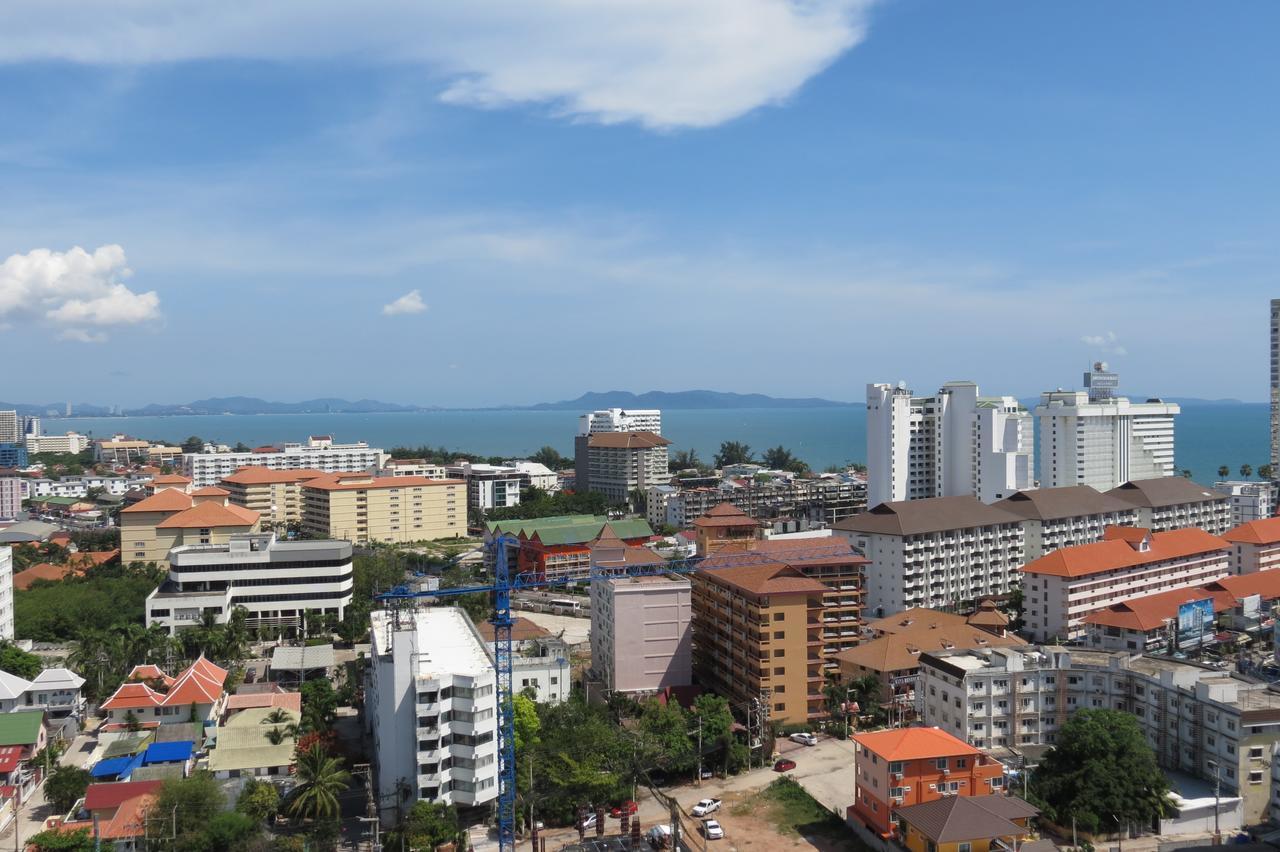View Talay 2 Suite Apartments Haat Jomtien Eksteriør bilde